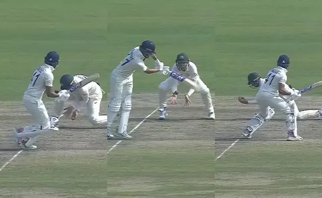 Peter Handscomb pulls off stunning catch to send Shreyas Iyer - Sakshi