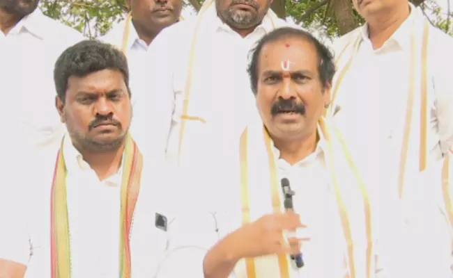 Kurasala Kannababu Serious Comments On BJP And Somu Veerraju - Sakshi