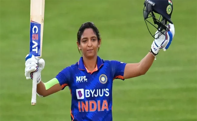 Harmanpreet Kaur scripts magnificent world record in T20Is - Sakshi