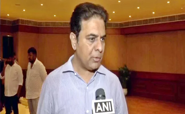 Minister KTR Respond On 4 Year Old Boy Died In Stray Dogs Attack - Sakshi