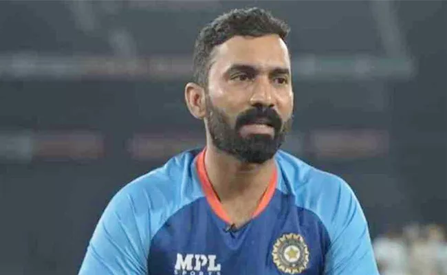 IND vs AUS: Dinesh karthik predicted australia have all out in one session - Sakshi