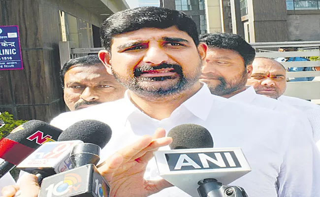 MLC Kaushik Reddy Apologizes To National Women Commission - Sakshi