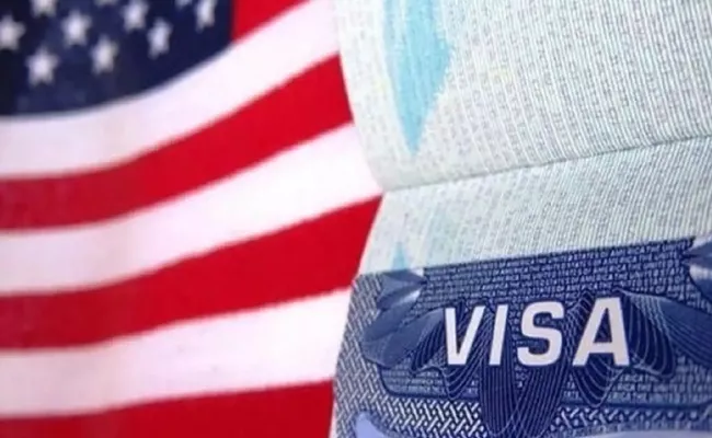 US Reduces Visa Delays In India - Sakshi