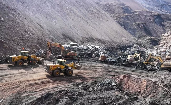 Chin Inner Mongolia Mine Accident Many Missing - Sakshi