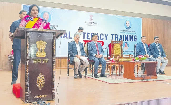 Tamilisai Soundararajan At Financial Literacy Training Programme In Hyderabad - Sakshi