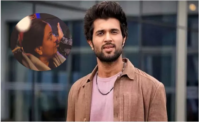 Vijay Devarakonda Shares New Manali Video Of Devarasanta - Sakshi