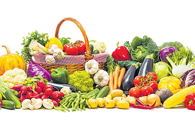 Huge demand for vegetables In India - Sakshi