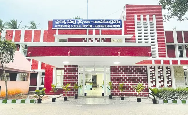 Next year admissions in 5 new medical colleges Andhra Pradesh - Sakshi