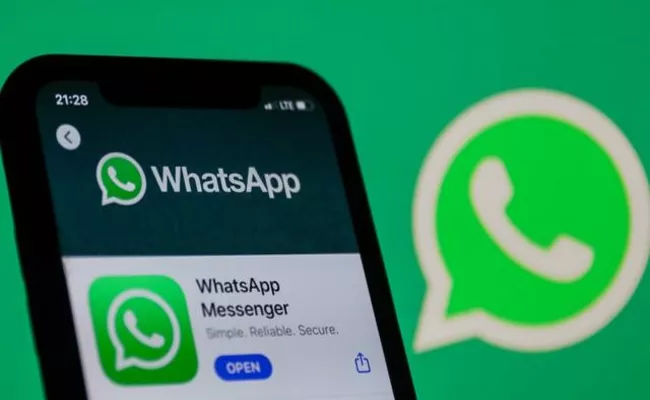 WhatsApp developing Ability To Pin Messages Within Chats And Groups - Sakshi