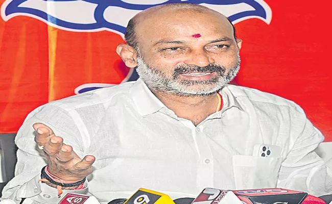 Telangana: BJP Chief Bandi sanjay React On Telangana Budget - Sakshi