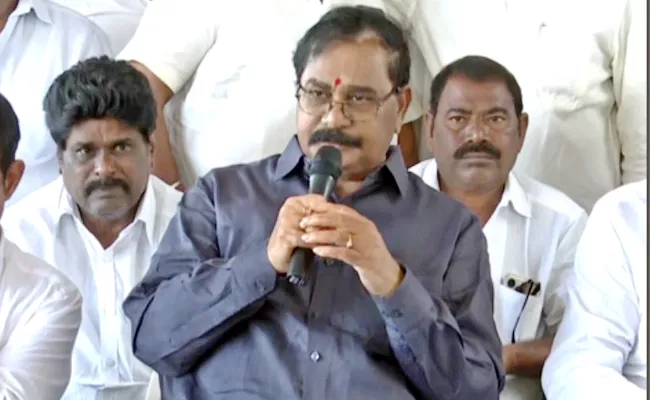 Nellore Rural corporators Shocks Kotamreddy Supports Adala - Sakshi