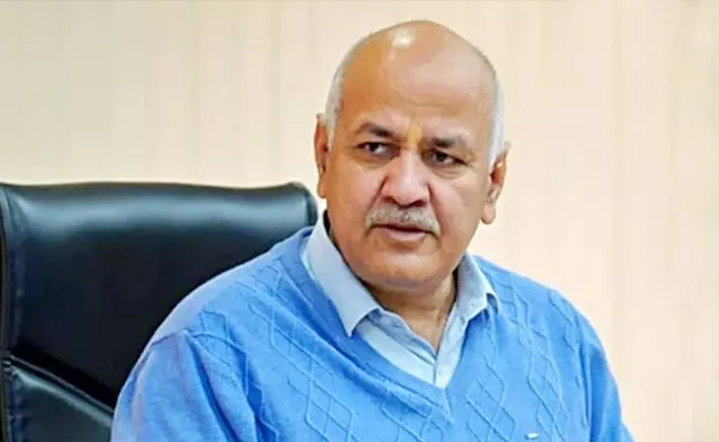 Iam Not Their Target You Manish Sisodia Resignation Letter To Kejriwal - Sakshi