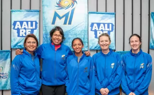 WPL 2023: Mumbai Indians Announces Harmanpreet Kaur As Captain - Sakshi