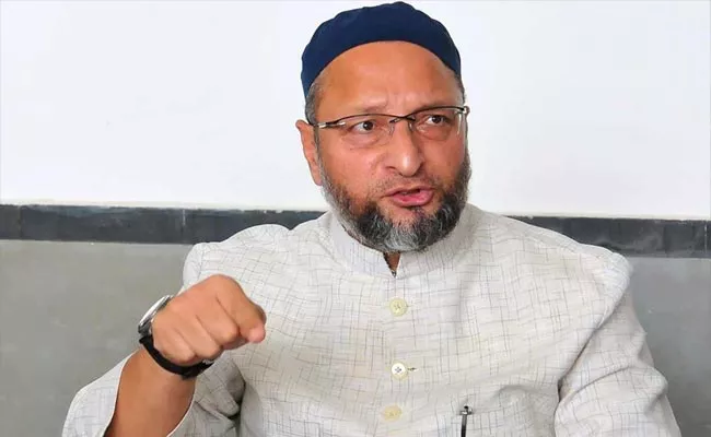 MIM Asaduddin Owaisi Criticizes PM Narendra Modi - Sakshi