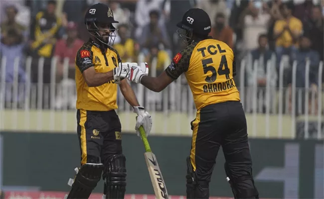 PSL 2023: Peshawar Zalmi Beat Islamabad United By 13 Runs - Sakshi