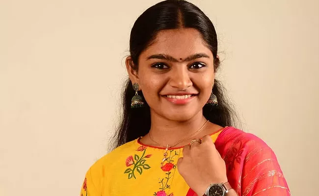 Ayali Web Series Actress Abhi Nakshatra Entry Into Cinema Field - Sakshi