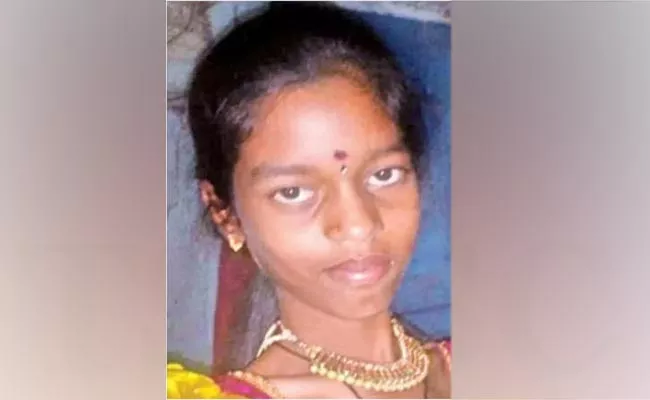 Young Girl Navaneetha Died with Heart Problem At Rangareddy - Sakshi