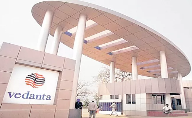 Vedanta Resources repays 250 million dollers in loans - Sakshi