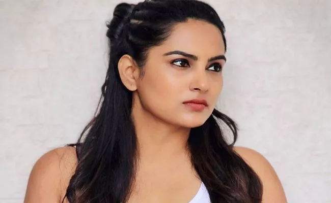 Bigg Boss Fame Himaja About Her Difficulties - Sakshi