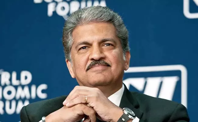 Businessman Anand Mahindra Shares Fascinating video check here - Sakshi