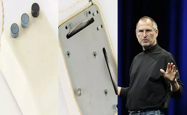 Rare Computer Mouse That Inspired Steve Jobs Auctioned for huge price  - Sakshi