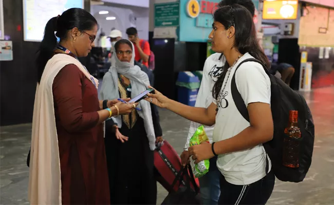 Indian Railways: Meet First Women Ticket Inspector Who Collects Over Rs 1 Crore In Fines - Sakshi