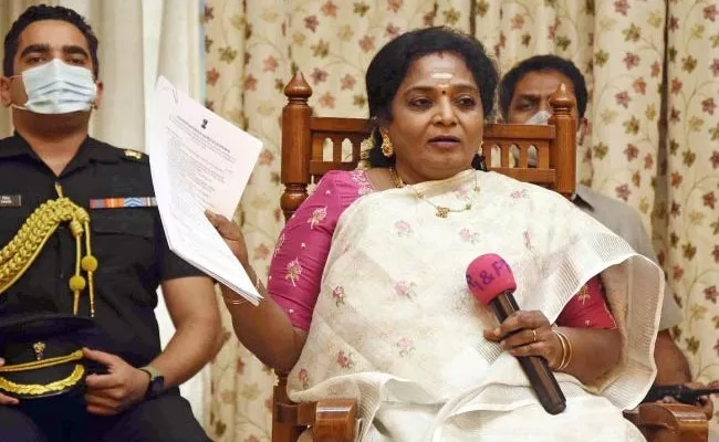 Governor Tamilisai Serious On TSPSC Issue Letter To TS Government - Sakshi