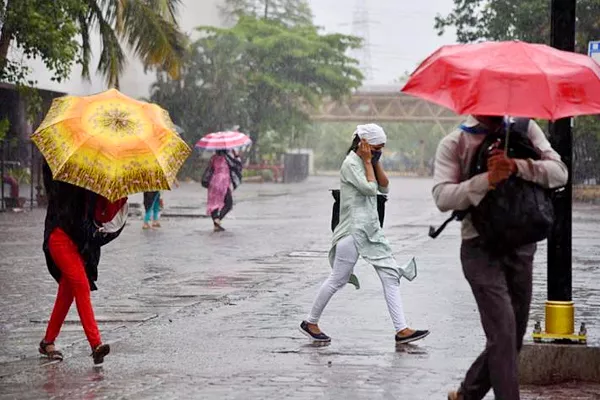 Telugu States Weather: Untimely Rains Hailstorm Two More Days - Sakshi