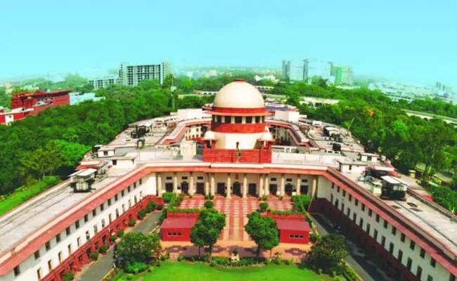 Telangana in Supreme Court on pending bills - Sakshi