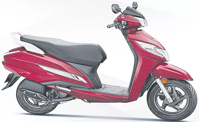  Honda Activa 125 is a scooter Launch - Sakshi