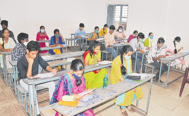 Andhra Pradesh Govt arrangements for Tenth board exams - Sakshi