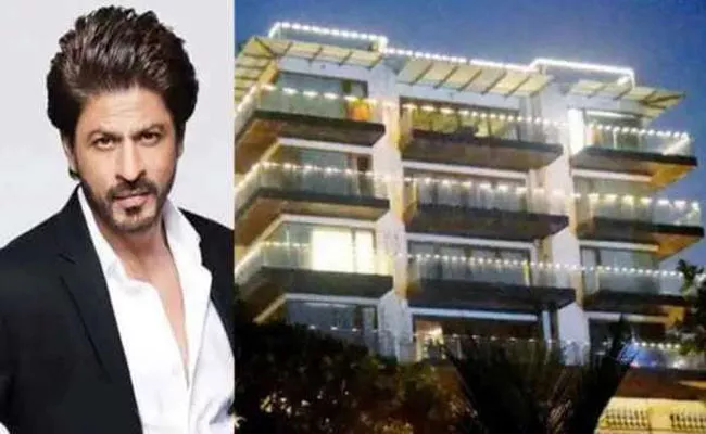 Two Men Break Into Shah Rukh Khan Bungalow Mannat - Sakshi