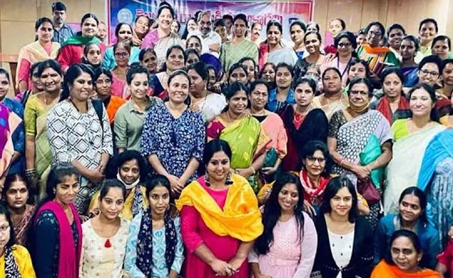 Master Health Check Up For All Non Accredited Women Journalists - Sakshi