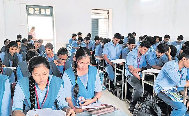 Good days for polytechnic courses - Sakshi