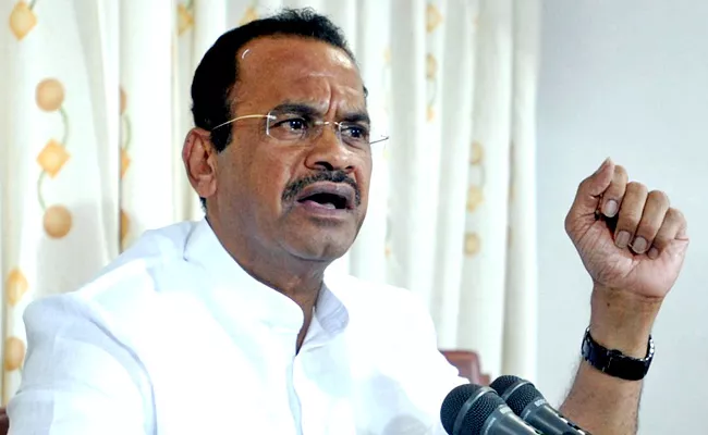 Case Filed Against Komatireddy Venkat Reddy Threatening call - Sakshi