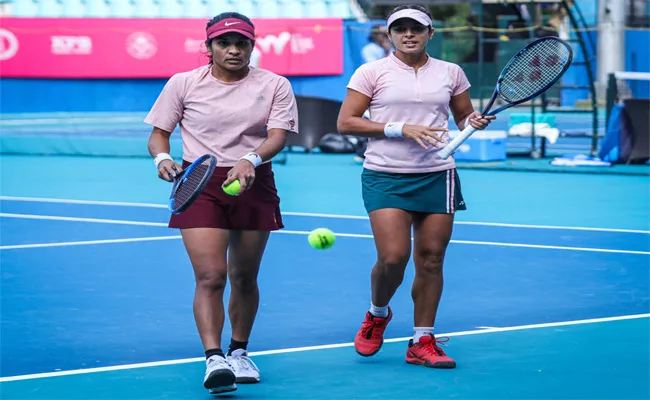 ITF Womens Tourney: Rashmika, Sahaja Pairs Quits In First Round - Sakshi