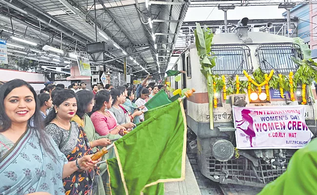 Special train with women crew - Sakshi