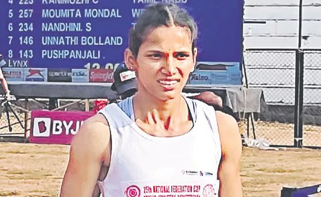 Bengaluru: Jyothi Yarraji Won Gold Medal In Indian Grand Pre Meet - Sakshi