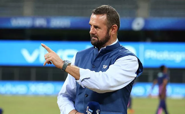 Simon Doull Says Living-in Pakistan Like Living In Jail During PSL 2023 - Sakshi