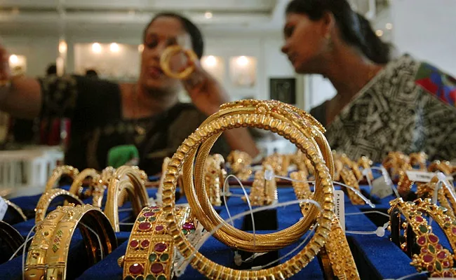 Gold price today gold glitters at record highand silver also rise - Sakshi