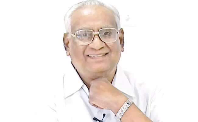 Dolphin Apparao sensational comments on Ramoji Rao - Sakshi