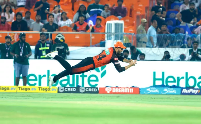 Aiden Markram Diving Catch Stunned Surya-4th Player Take All 3 Catches - Sakshi