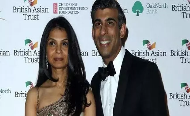 UK PM Rishi Sunak faces parliamentary probe over wife Akshata business interest - Sakshi