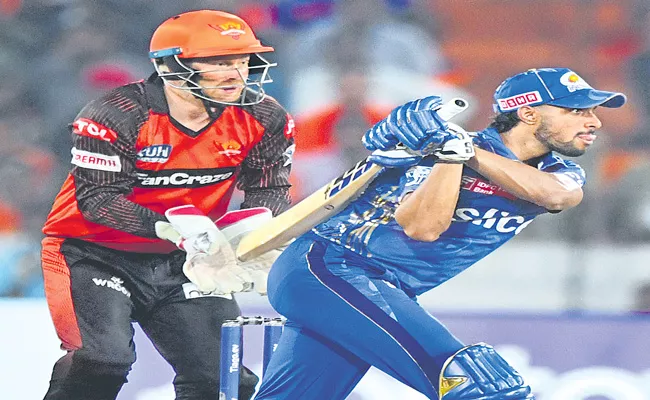 IPL2023: Mumbai Indians beats Sunrisers Hyderabad by 14 Runs - Sakshi