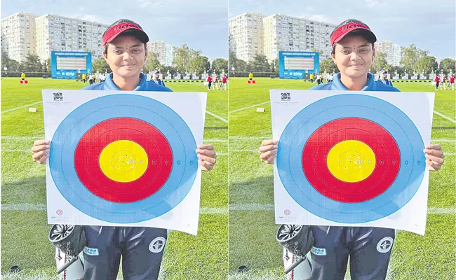 Antalya: Archery World Cup 2023: Vennam Jyothi matches world record to secure top seed in Archery World Cup - Sakshi