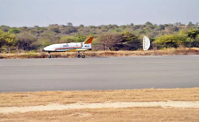 Isro Demonstrates Reusable Launch Vehicle Karnataka - Sakshi