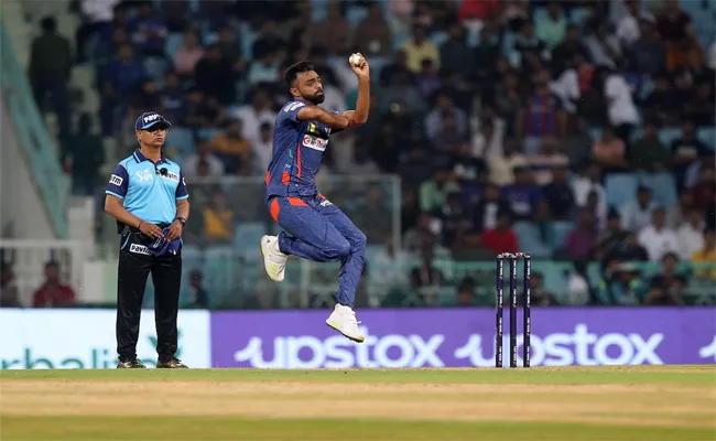 Unadkat plays for seventh franchise in IPL - Sakshi