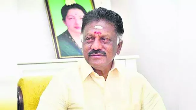 పన్నీరుసెల్వం,               పళనిస్వామి   - Sakshi