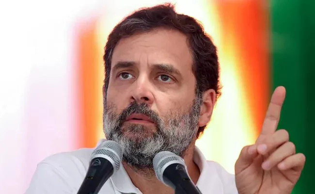 Rahul Gandhi Vacates Delhi Bungalow Today After Court Setback - Sakshi