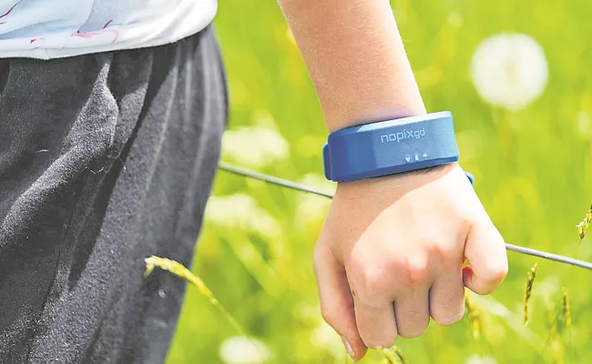 Nopixgo mosquito repelling band - Sakshi